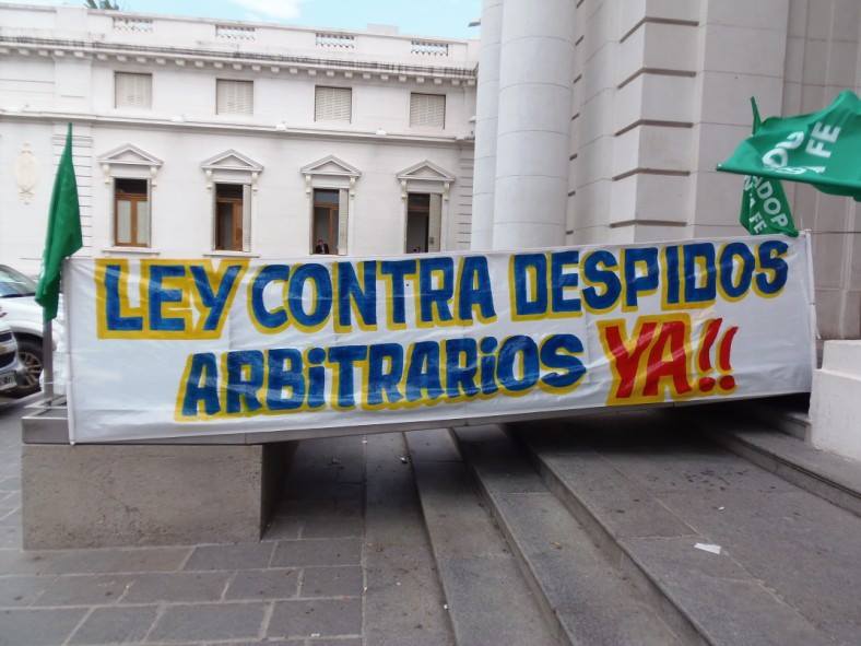 Despidos en escuela privada Dante Alighieri