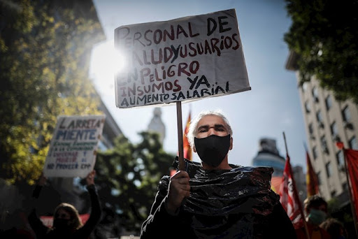 EL GOBIERNO NOS EXPONE AL VIRUS Y LA MISERIA