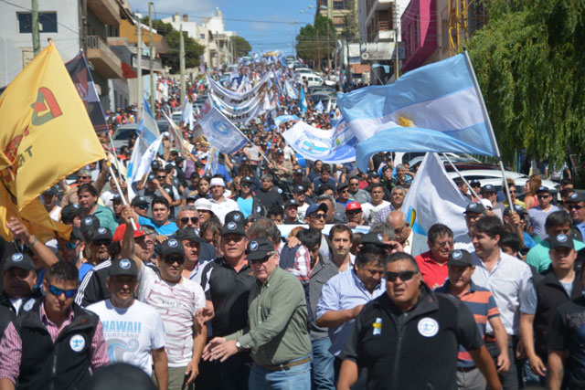 Unidad obrera y popular para enfrentarlo