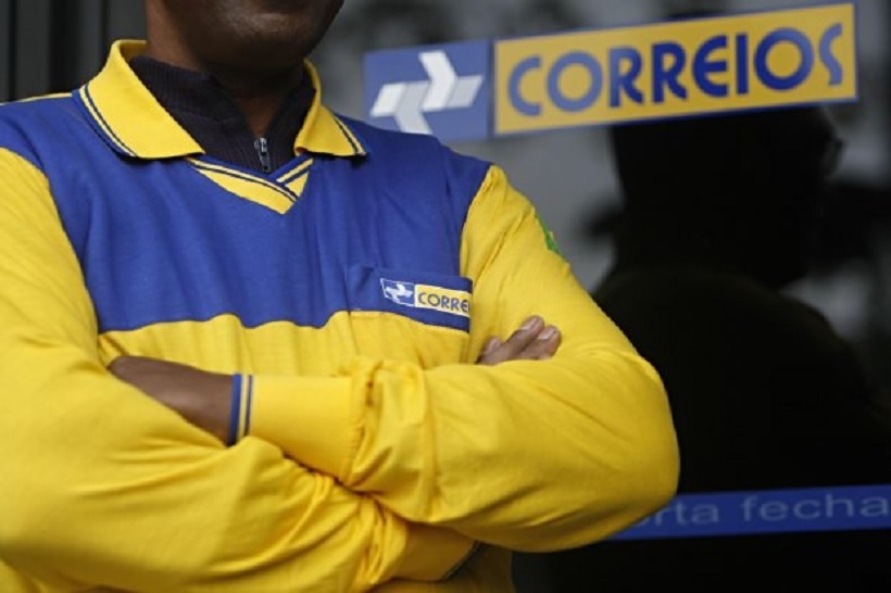 ES TAREA DE LAS CENTRALES SINDICALES LLAMAR A UN DIA NACIONAL DE LUCHAS EN APOYO A LA HUELGA DE CORREOS