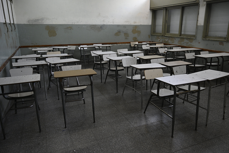 EVITEMOS UN SALTO EN LA PANDEMIA: NO INICIEMOS LAS CLASES